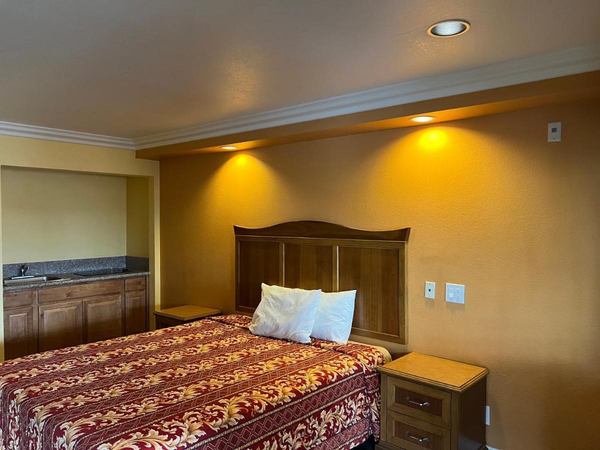 Industry Inn & Suites La Puente Zewnętrze zdjęcie