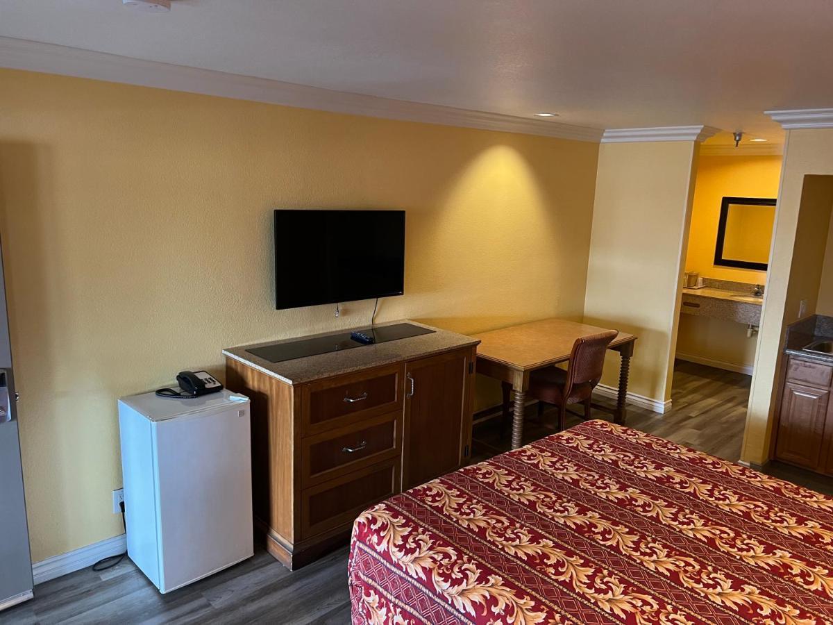 Industry Inn & Suites La Puente Zewnętrze zdjęcie
