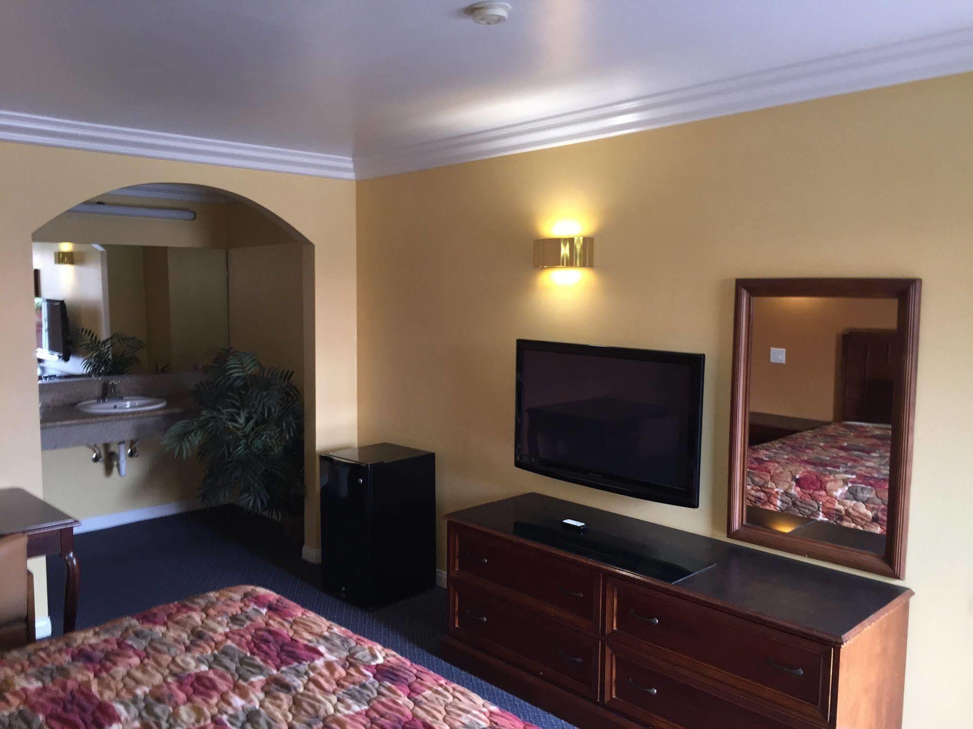 Industry Inn & Suites La Puente Zewnętrze zdjęcie
