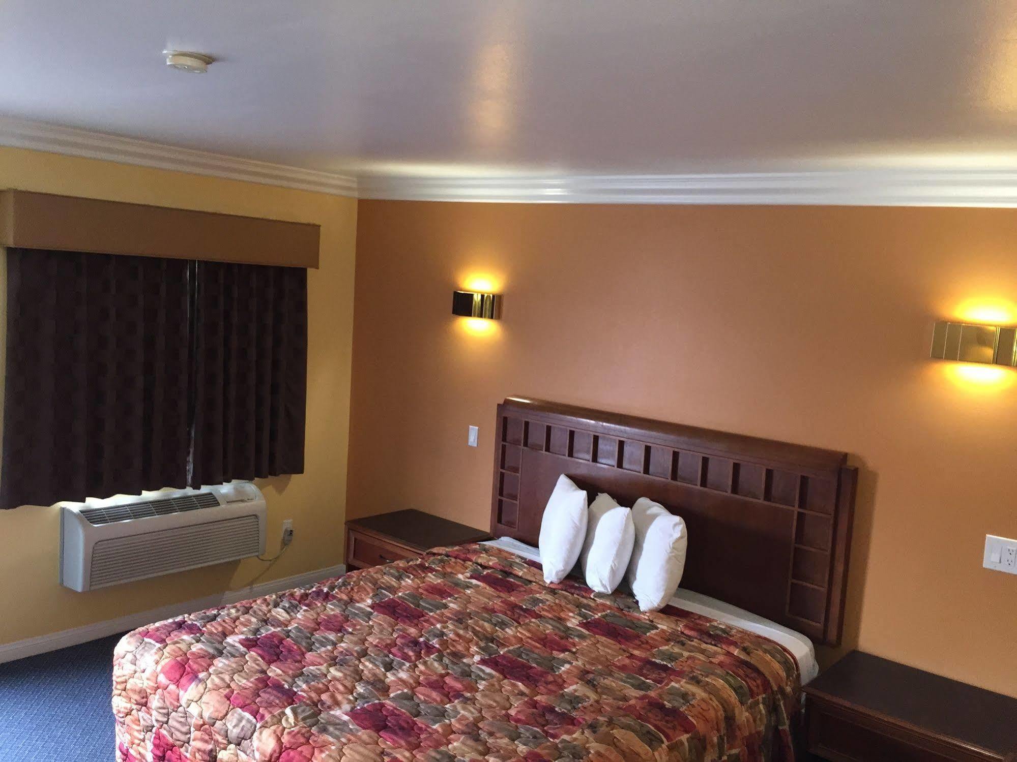 Industry Inn & Suites La Puente Zewnętrze zdjęcie