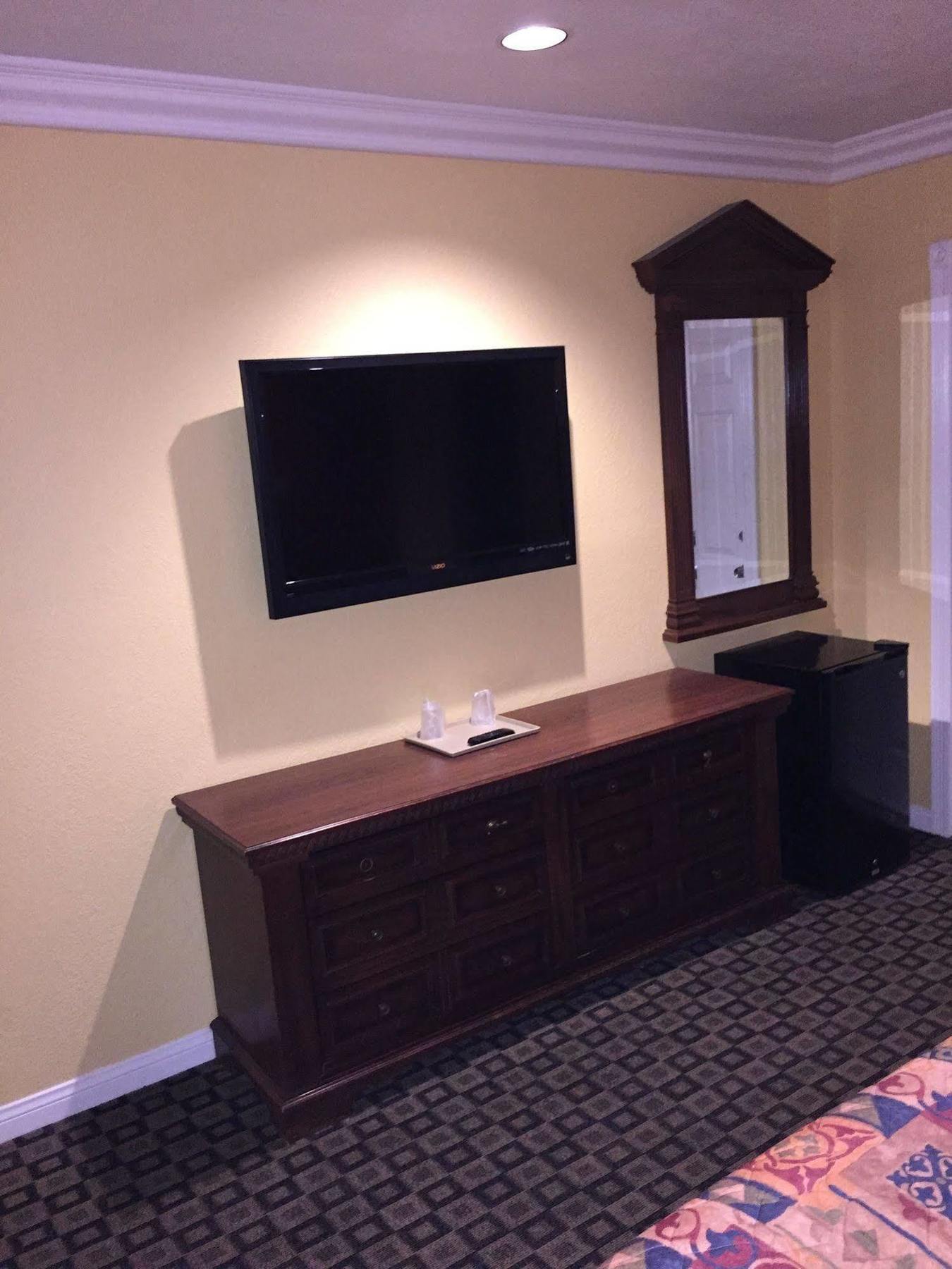 Industry Inn & Suites La Puente Zewnętrze zdjęcie