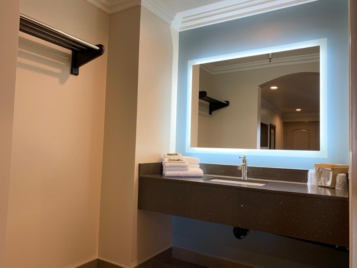 Industry Inn & Suites La Puente Zewnętrze zdjęcie
